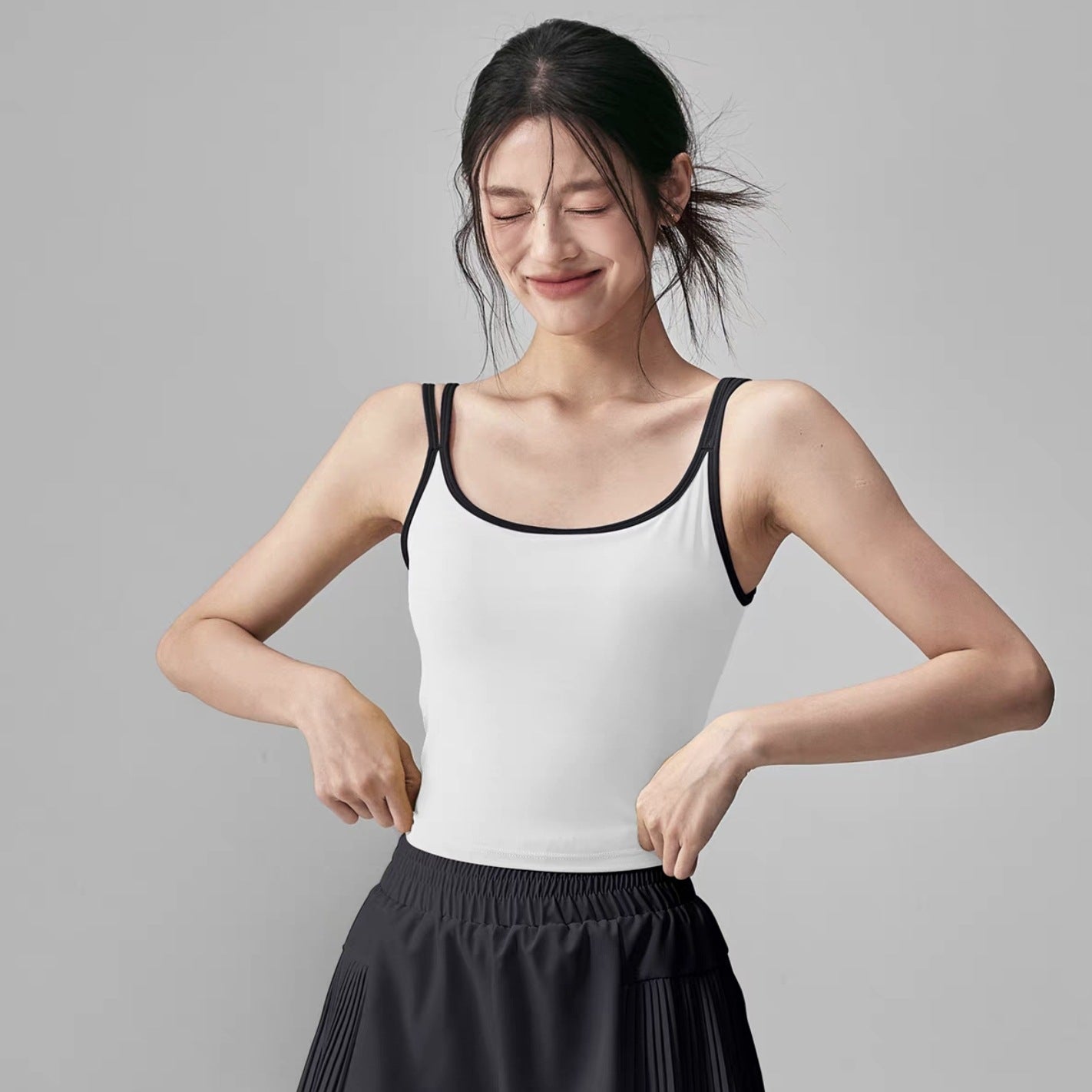 Women's Yoga Top with Built-in Chest Pad